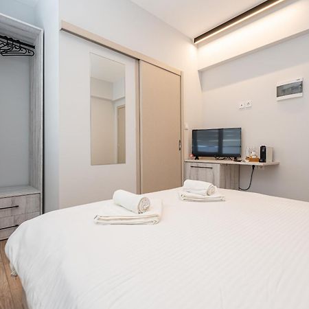Centralviewsuites ネア・ムダニア エクステリア 写真