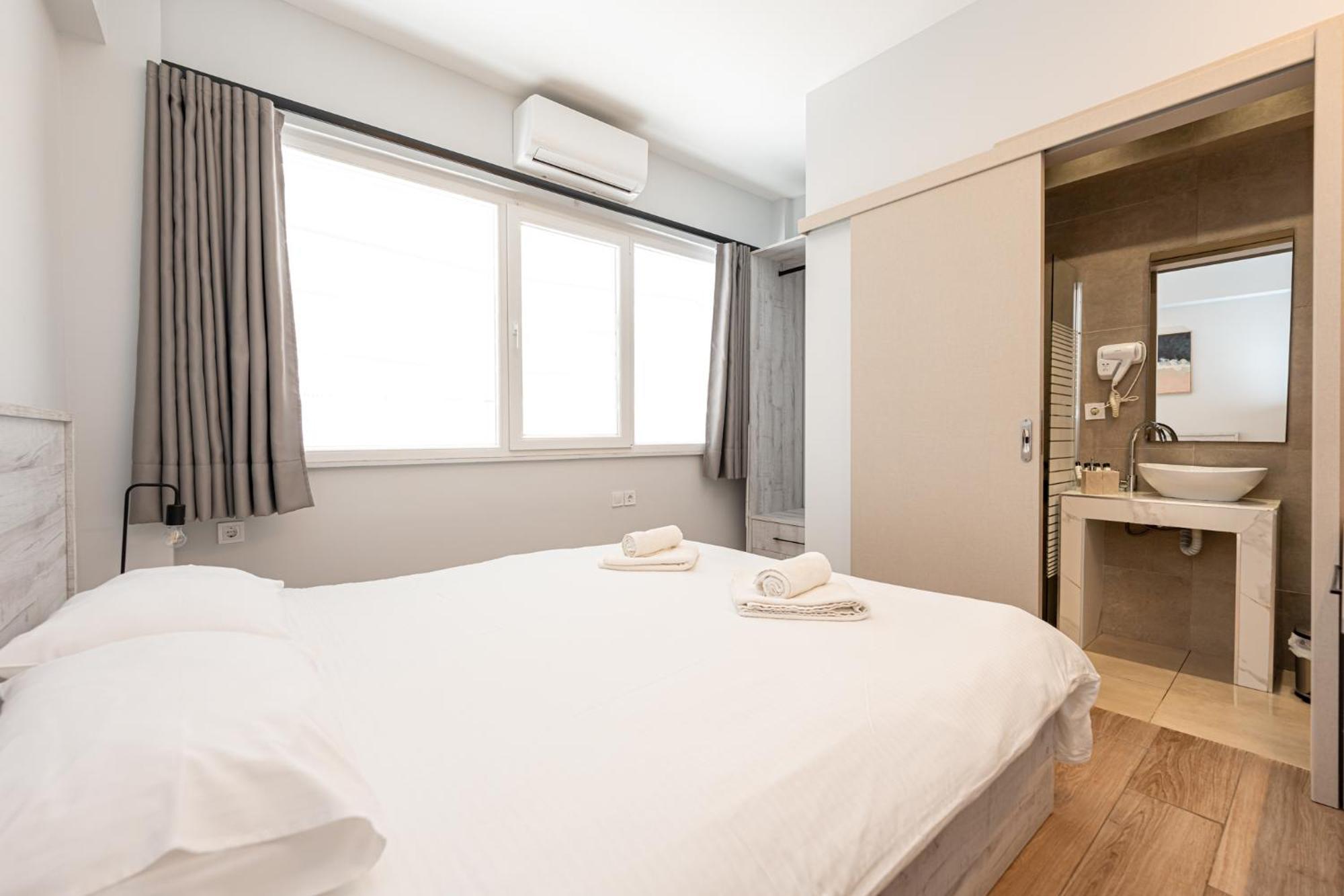 Centralviewsuites ネア・ムダニア エクステリア 写真