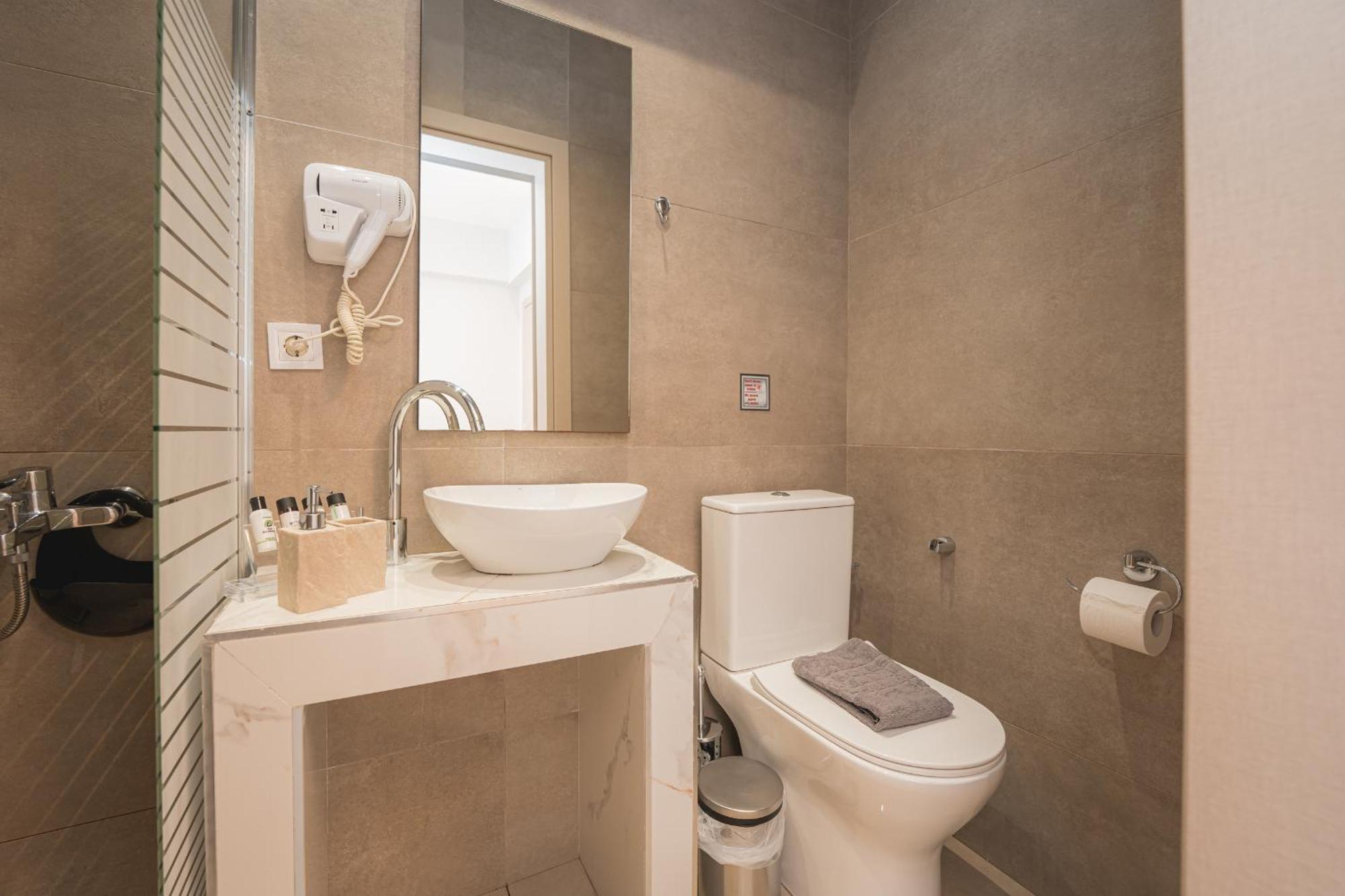 Centralviewsuites ネア・ムダニア エクステリア 写真